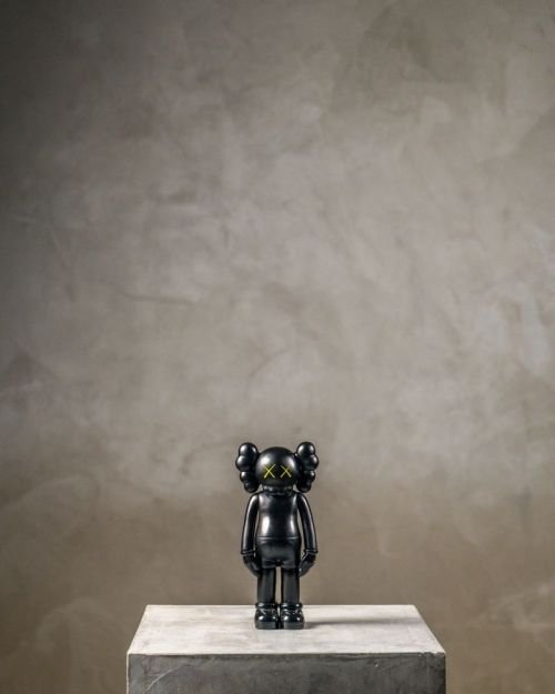 Kaws Black