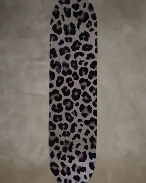 LeopardPulse Art Skateboard