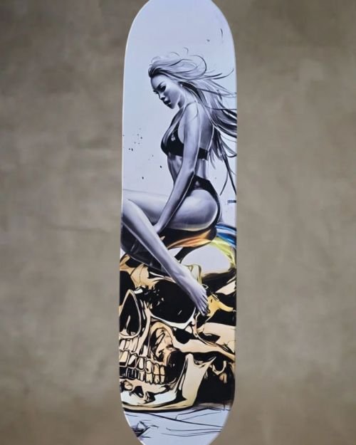 SkullSiren Art Skateboard