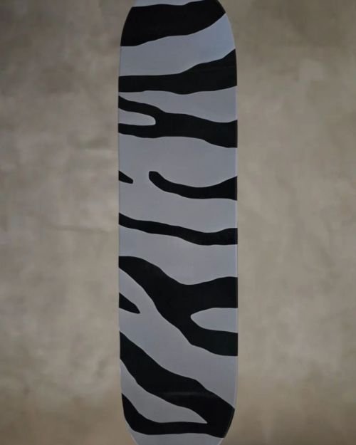 ZebraStreak Art Skateboard