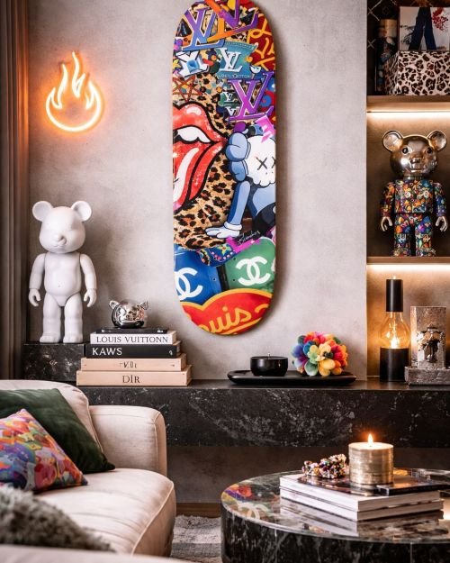 Leopard loving Skateboard